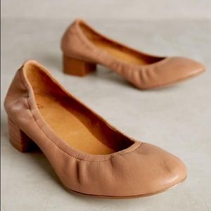 Anthro Jasper & Jeera Gilen Ballet Heel
